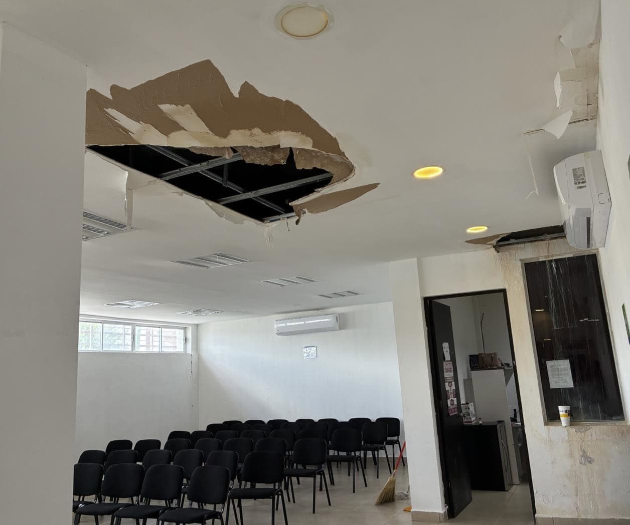 Se agrava deterioro de techumbre en Centro de Salud de Río Bravo