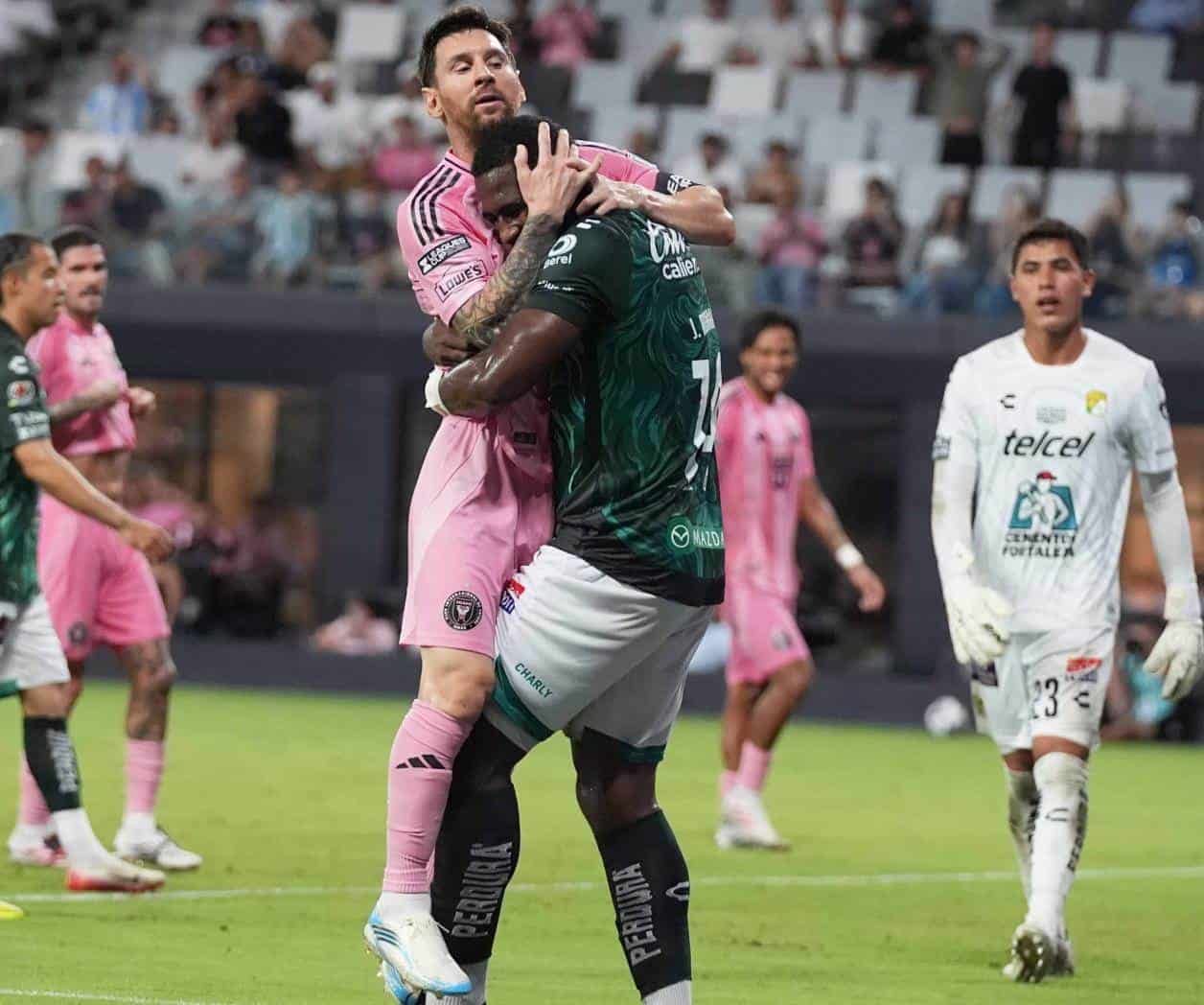 León elimina al Inter y Messi