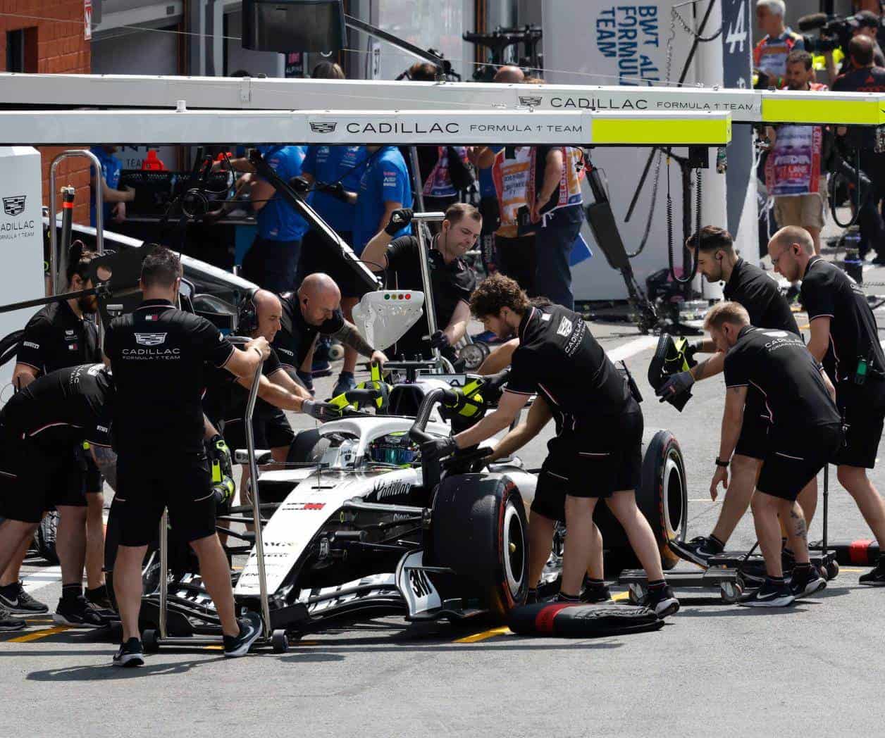 Cadillac reemplaza  a su jefe de equipo