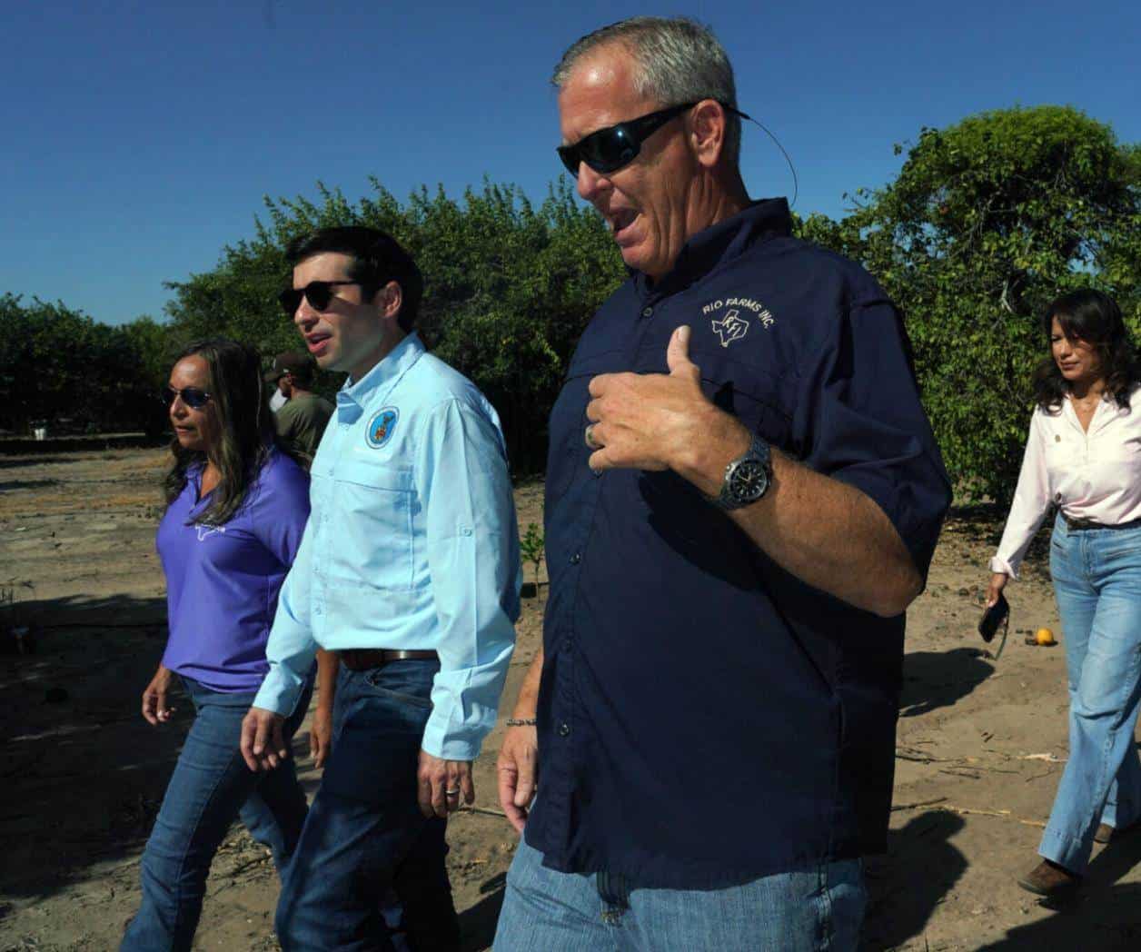 Agricultores del valle buscan soluciones ante la escasez de mano de obra