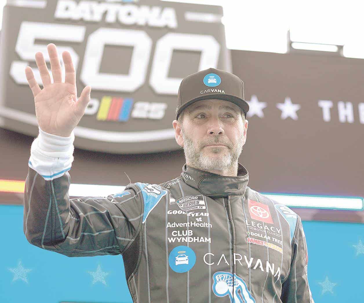 Jimmie Johnson se prepara para su última carrera en Daytona