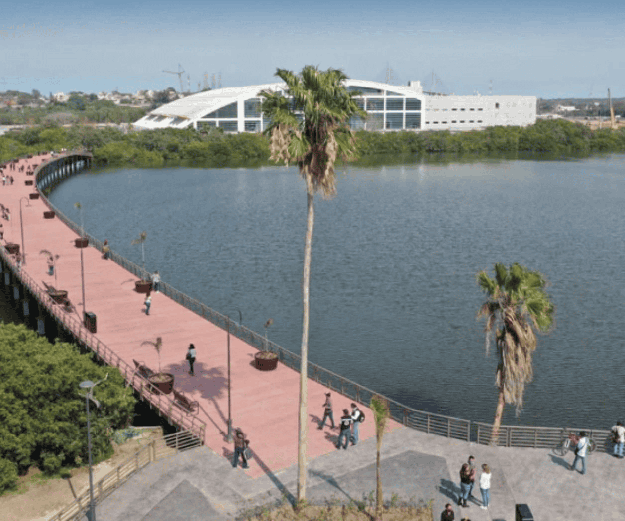 Impulsan proyecto hotelero en Laguna del Carpintero
