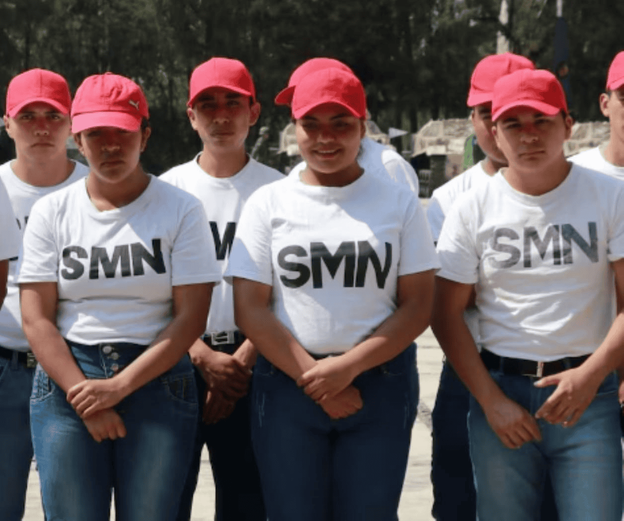 ¿Cuáles son los requisitos para obtener la cartilla militar?