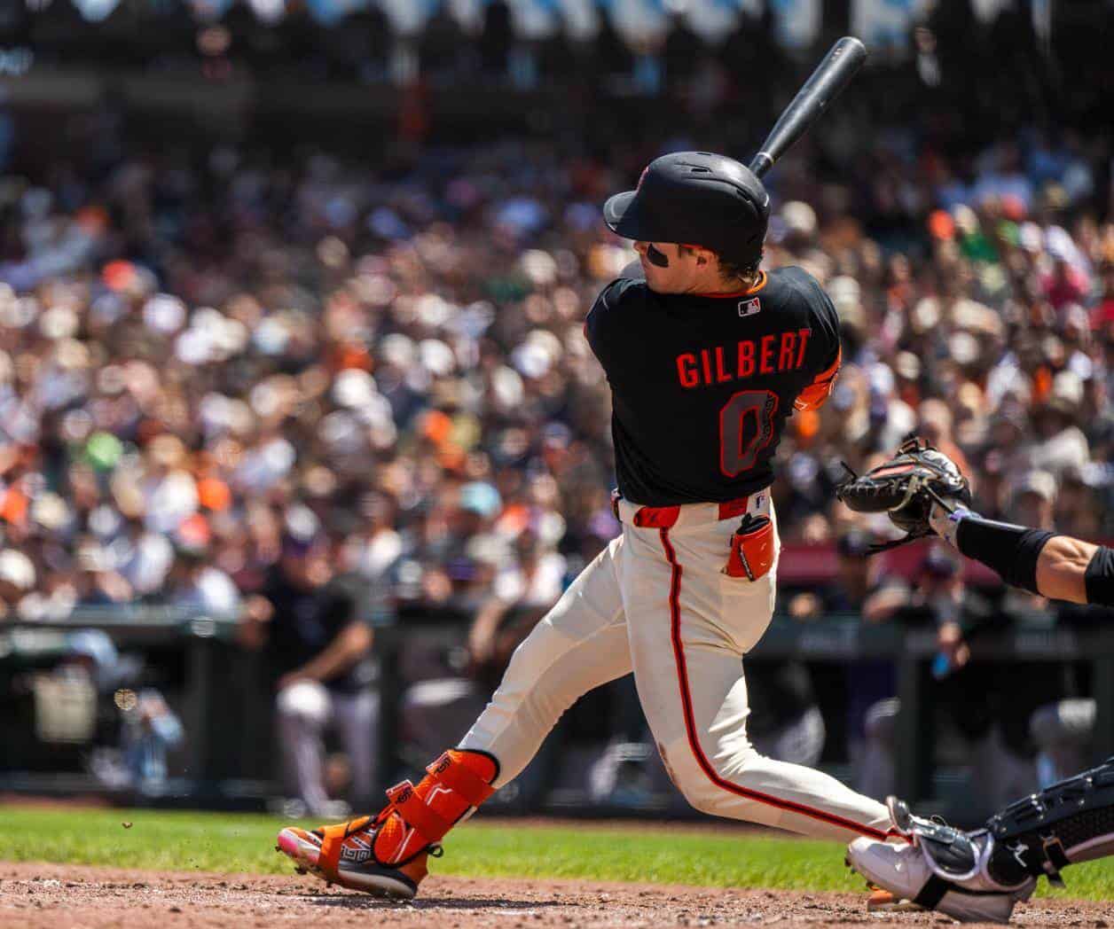 Gigantes aplastan a Rockies