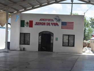 Endurecen controles y alertan a migrantes