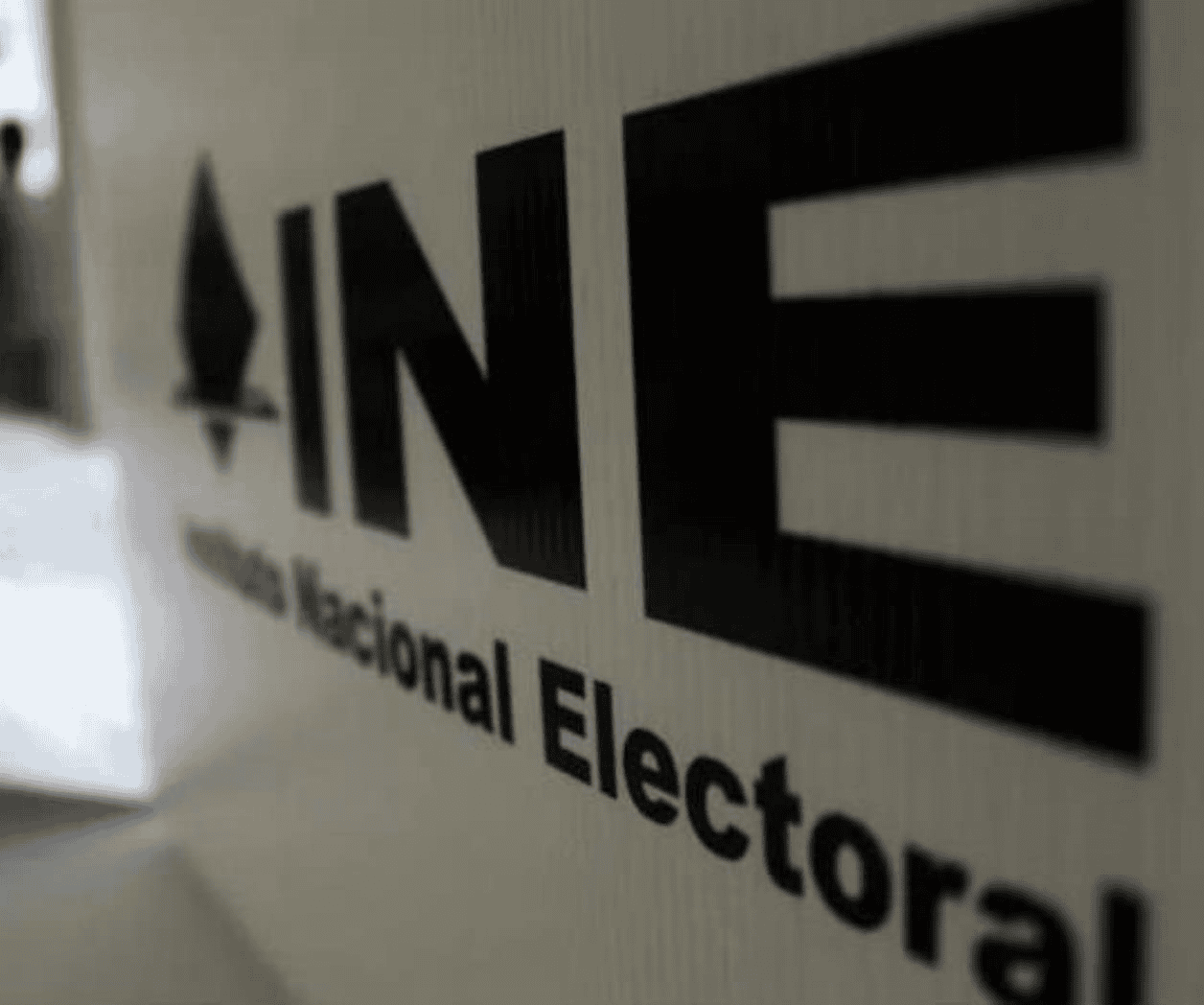 INE minimiza 836 bajas de trabajadores durante 2026