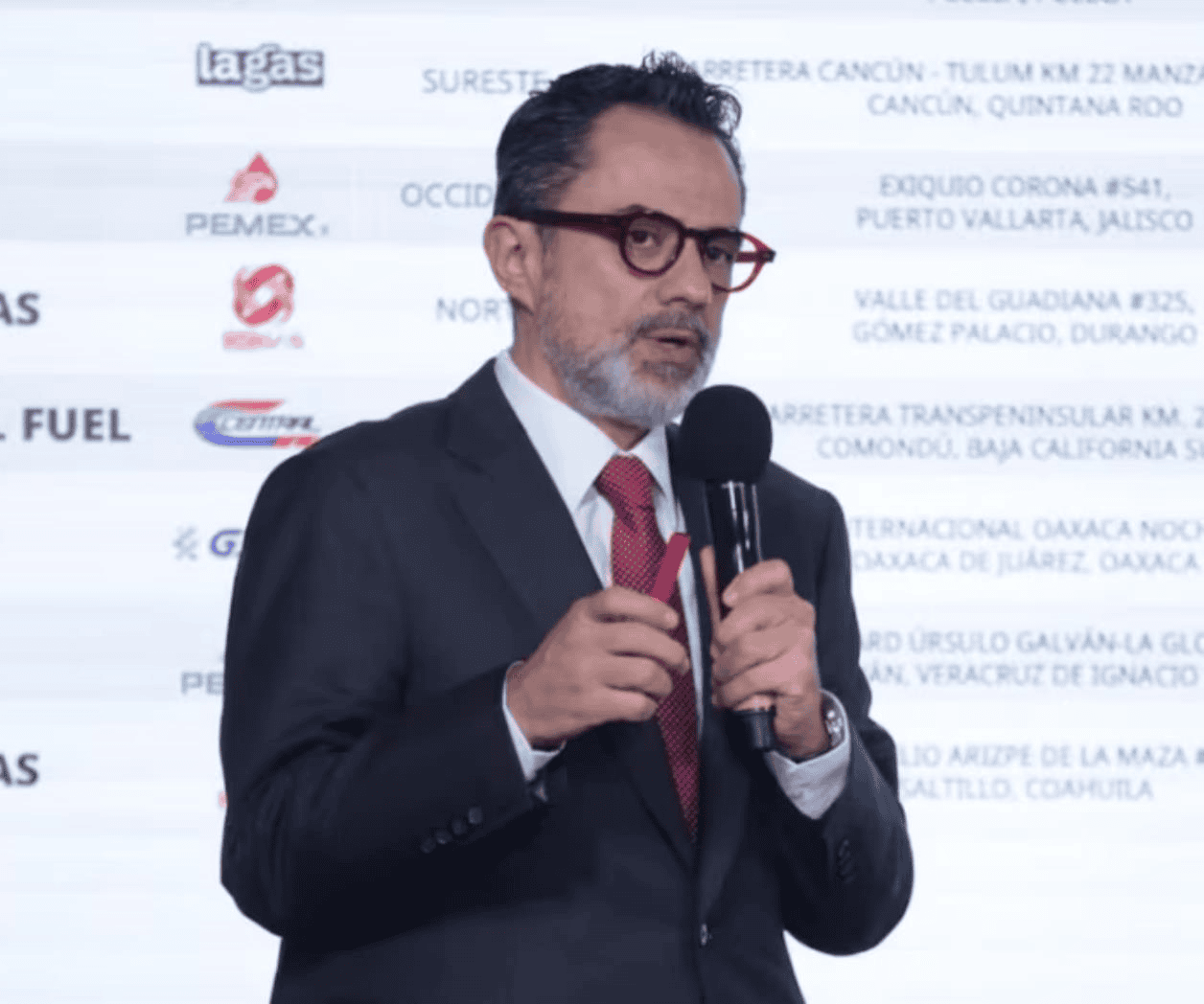 Alistan renovación de acuerdo para precio de litro de gasolina