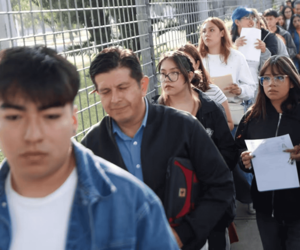 UNAM reporta asistencia de 4 mil 200 jóvenes al primer examen de control en CDMX