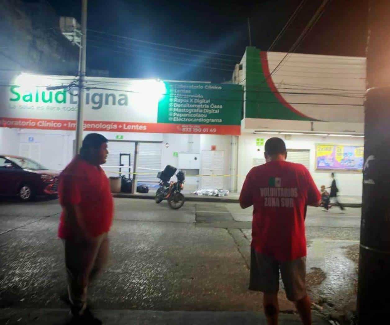 Muere hombre al caminar por el centro de Tampico