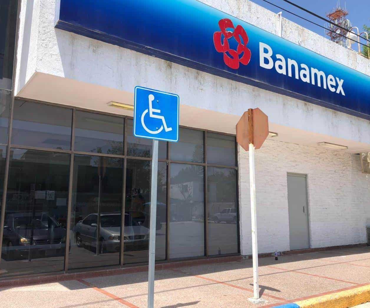 Preocupa a banqueros reducción de cuentas de nómina