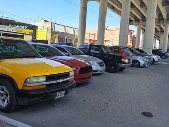 Crece venta ilegal de autos ‘chocolate’