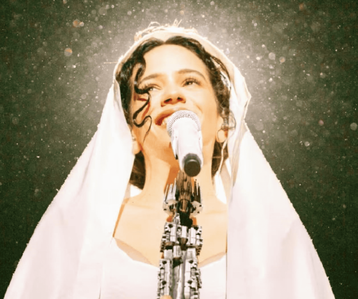 ¿Qué es el confesionario de la cantante Rosalía?