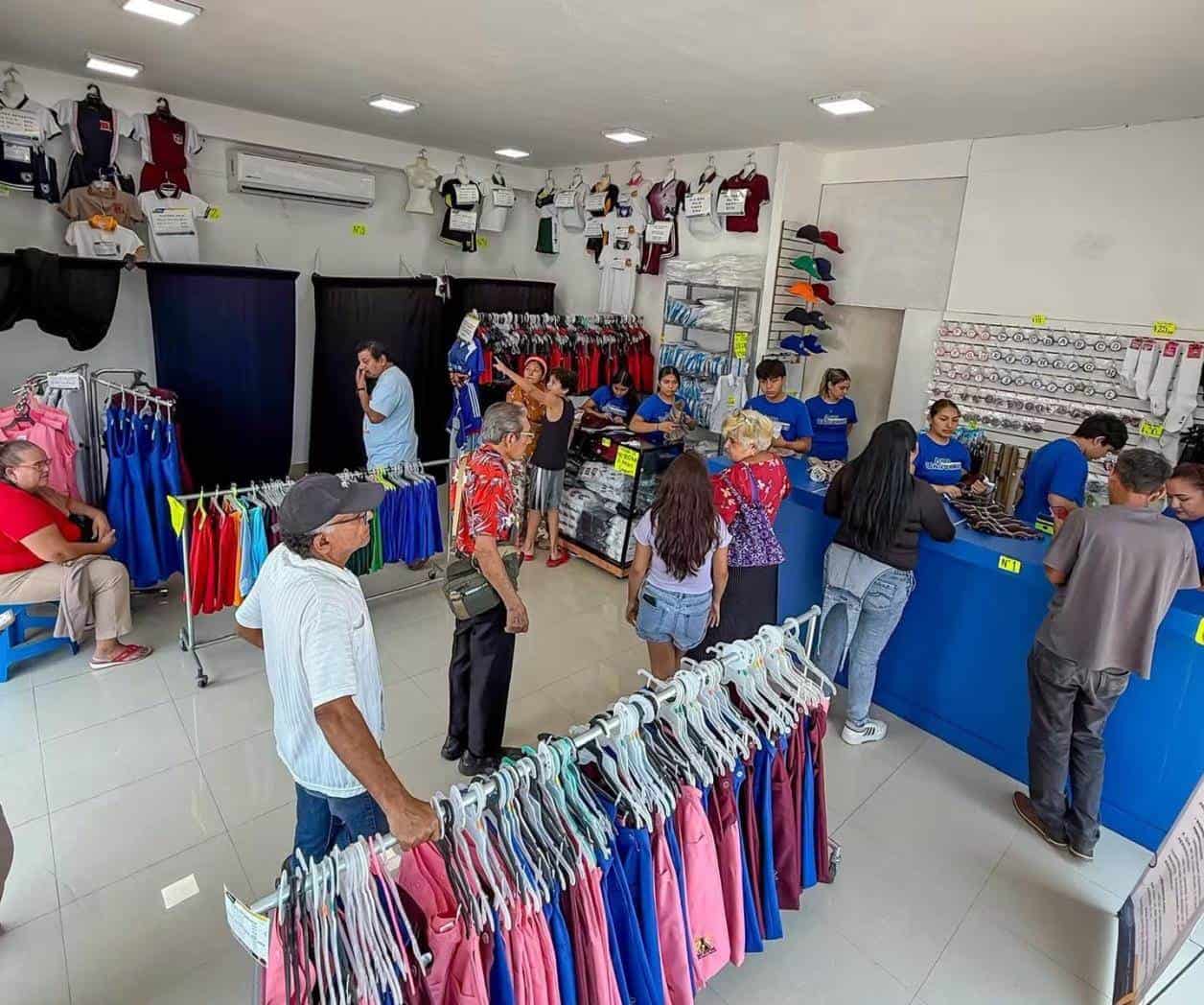 Familias ajustan presupuesto ante regreso a clases