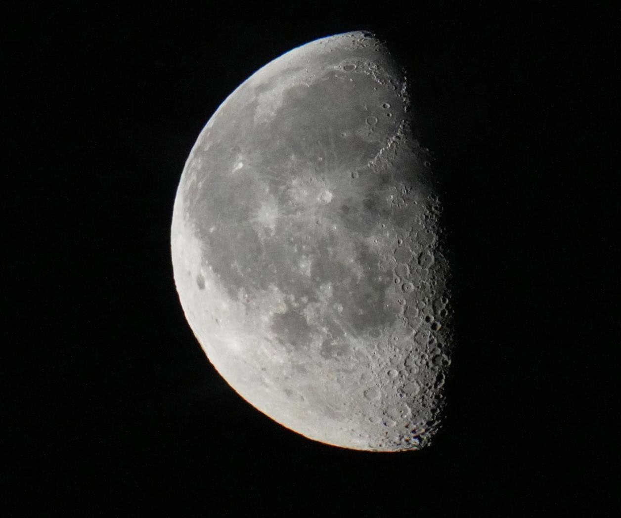 Se acerca eclipse lunar casi total