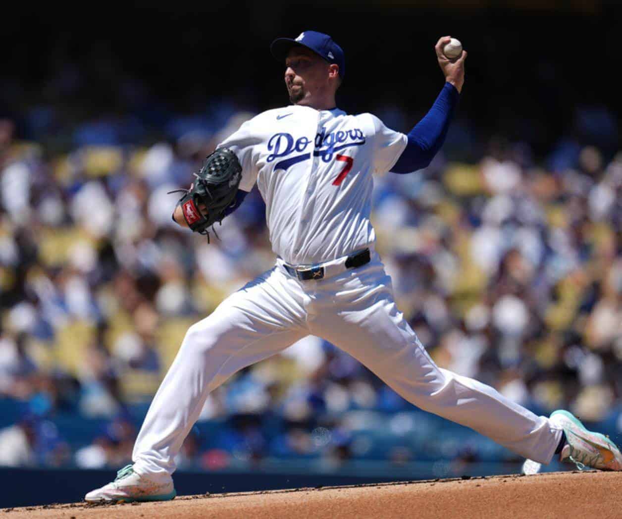 Blake Snell brilla y Dodgers amplían racha a 6 al barrer a Pirates