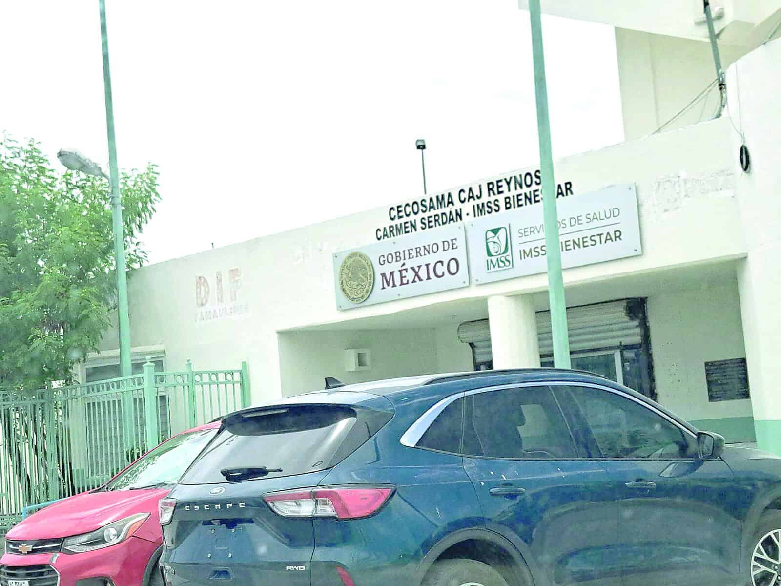 Mantienen en abandono canchas de futbol rápido