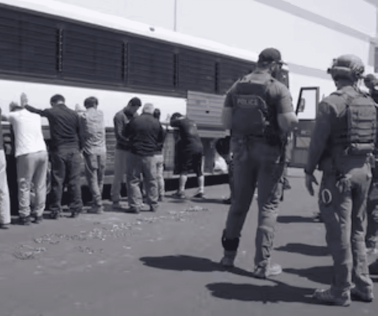 Acusan a 31 personas por presunta red ligada a Los Zetas y CJNG