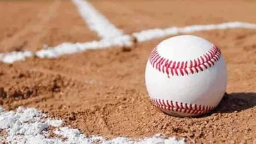 En pleno juego, Marichal le cayó a batazos a la cabeza de Roseboro… Pero después fueron grandes amigos hasta la muerte del catcher en 2002