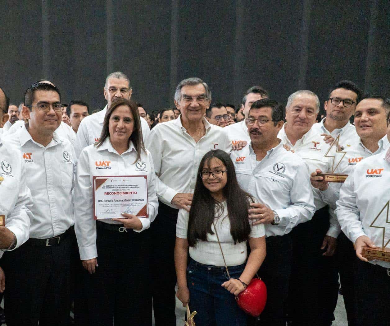 Distingue a UAT por impulsar el desarrollo estratégico