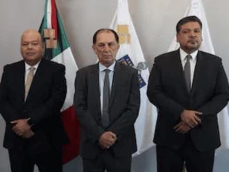 Investigan a maestro por presunta agresión sexual y pornografía