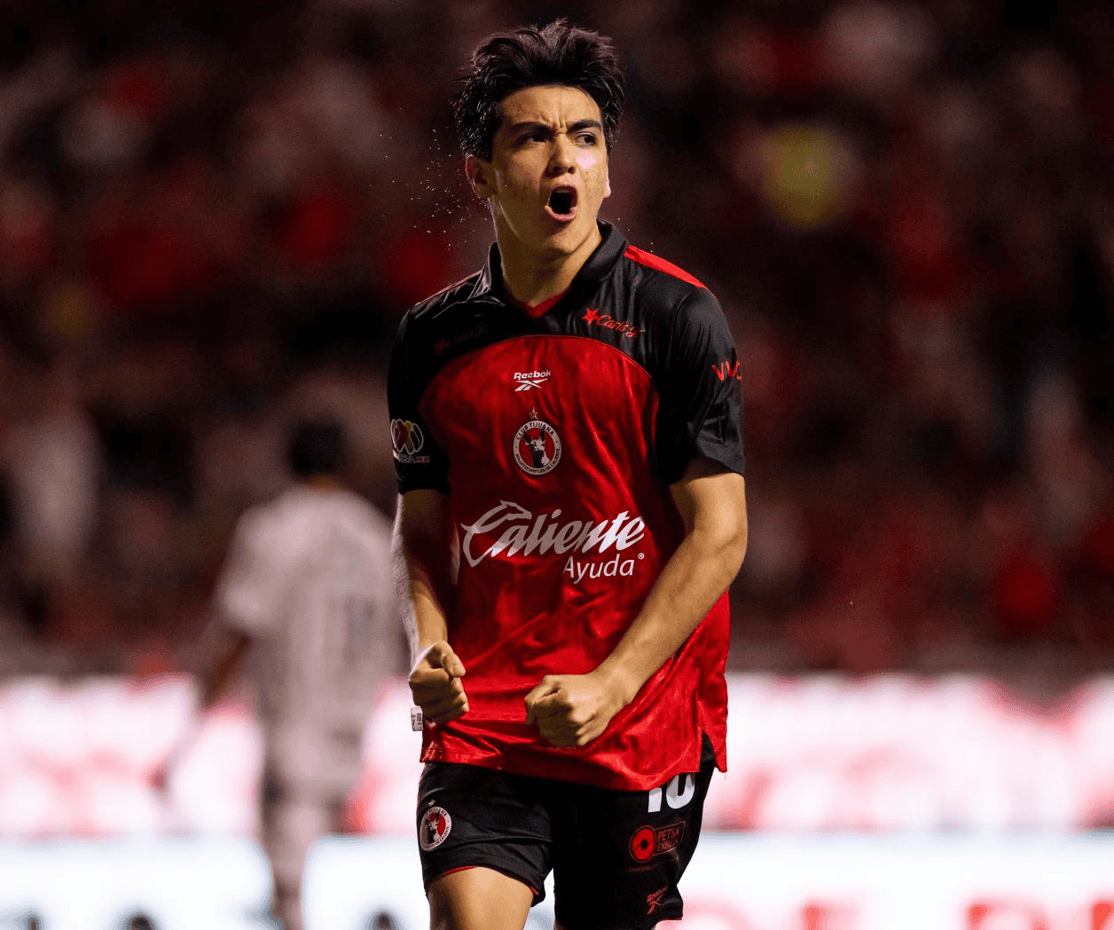Pumas regala dos penales a Xolos para sellar victoria