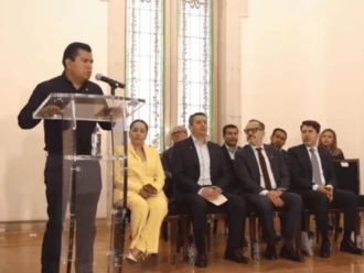 Segob ofrece disculpa pública a indígena mixteco