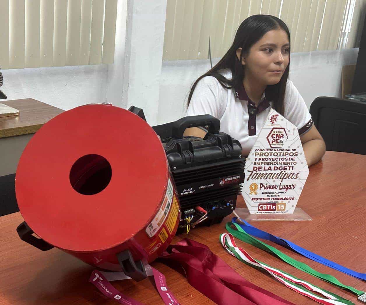 Lleva su invento a Indonesia