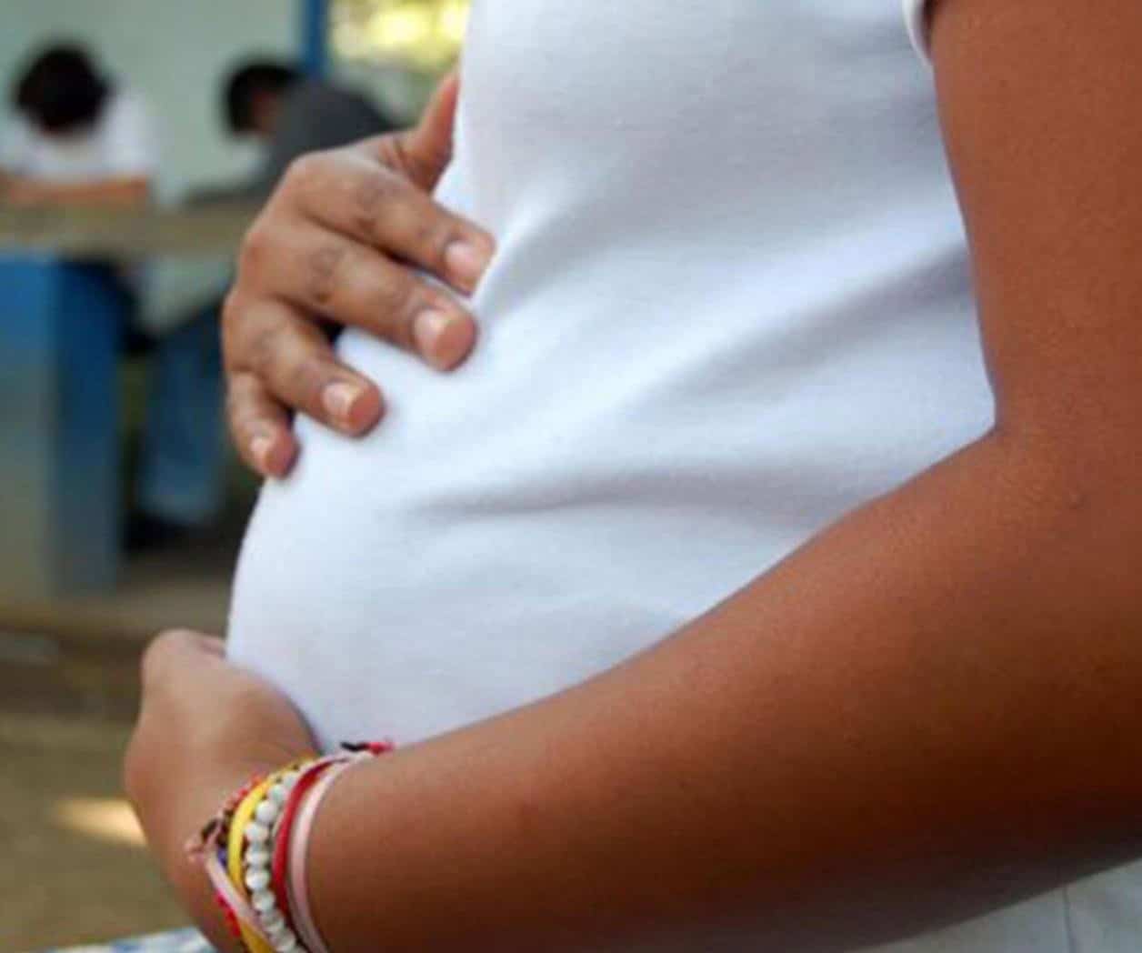 Alertan por embarazos  en menores de 15 años