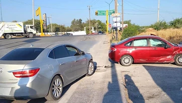 Chocan dos frente a kínder en Río Bravo