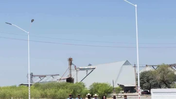 Supervisa mejoramiento de acceso a Villarreales