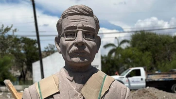 Instalarán monumento en honor  a los maestros de Valle Hermoso