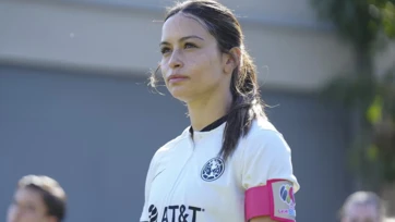 Scarlett Camberos alcanza nominación al Balón de Oro 2026