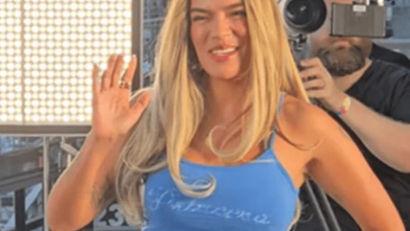 Karol G buscará a Cazzu para una colaboración
