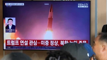 Corea del Norte lanza 2 misiles balísticos hacia el mar y aumenta la presión sobre EEUU