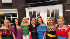 Celebra con fiesta mexicana