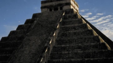 ¿Qué es la Serpiente Lunar en Chichén Itzá?