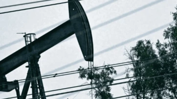 Calificadora S&P ve acertado refinar más petróleo en México