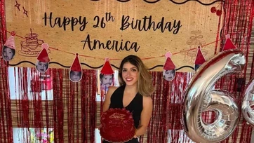 De fiesta por su cumple