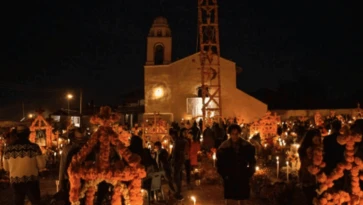 Michoacán prepara más de 700 eventos para la Noche de Muertos