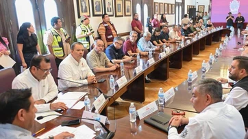 Se reúne Consejo de Protección Civil