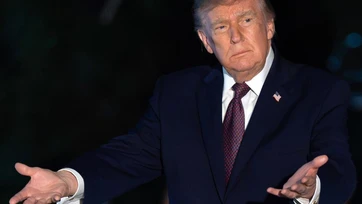 Trump promete pagos de $90 a más de 20 millones de adultos mayores antes de las elecciones