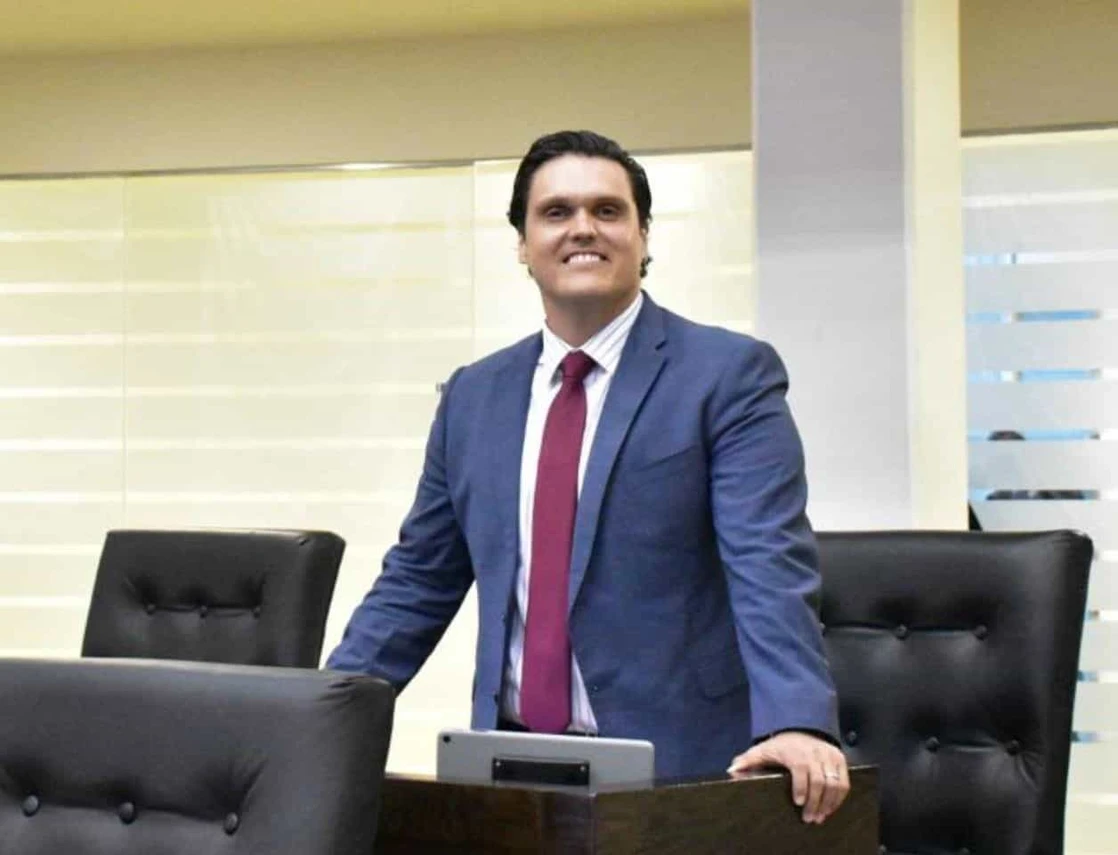 Exigen pruebas a Makito por dichos sobre el narco en Congreso