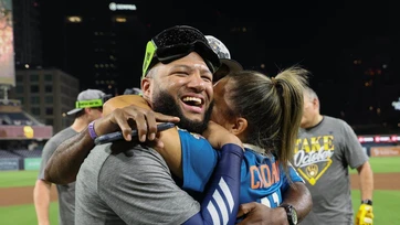 Cerveceros desafían a Dodgers por el banderín de la Nacional
