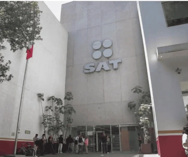 SAT acelera digitalización de trámites; 7 de cada 10 ya son en línea
