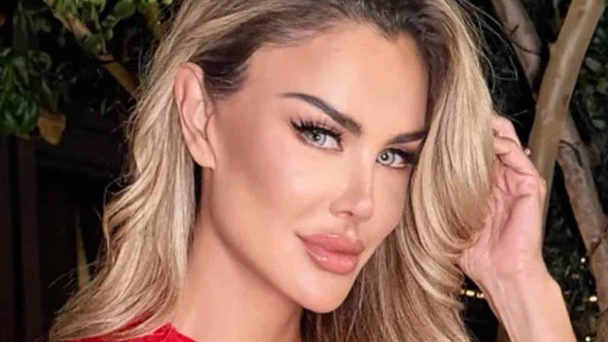 Ninel Conde impacta con cambio de imagen en evento