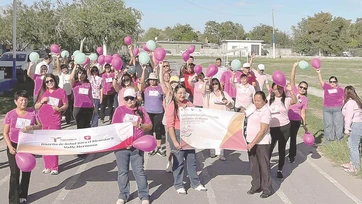 Jornada deportiva promueve la prevención del cáncer de mama y cervicouterino