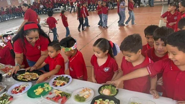 Fomentan mejores hábitos alimenticios