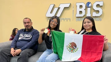 Ganan alumnas de Matamoros medalla de oro en Indonesia