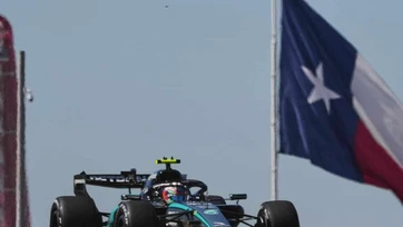 Kimi Antonelli acaricia er el campeón más joven de F1 al volver a Texas