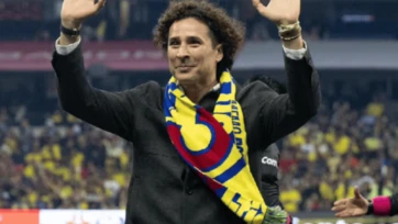 Guillermo Ochoa es homenajeado en el Estadio Banorte